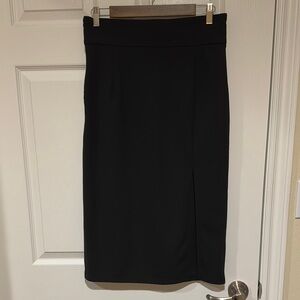 Elegant Black Pencil Skirt